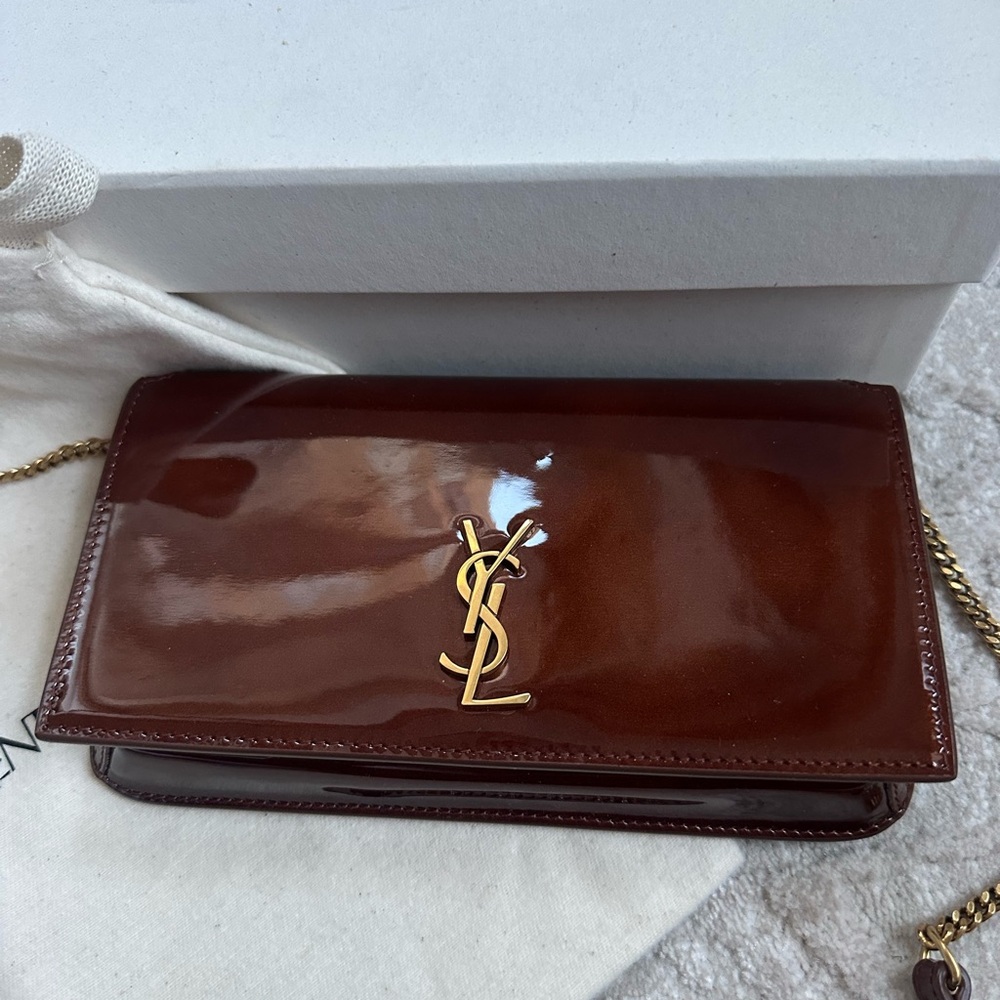 Saint Laurent Cassandre Phone Holder on Chain - Picture 3 of 6
